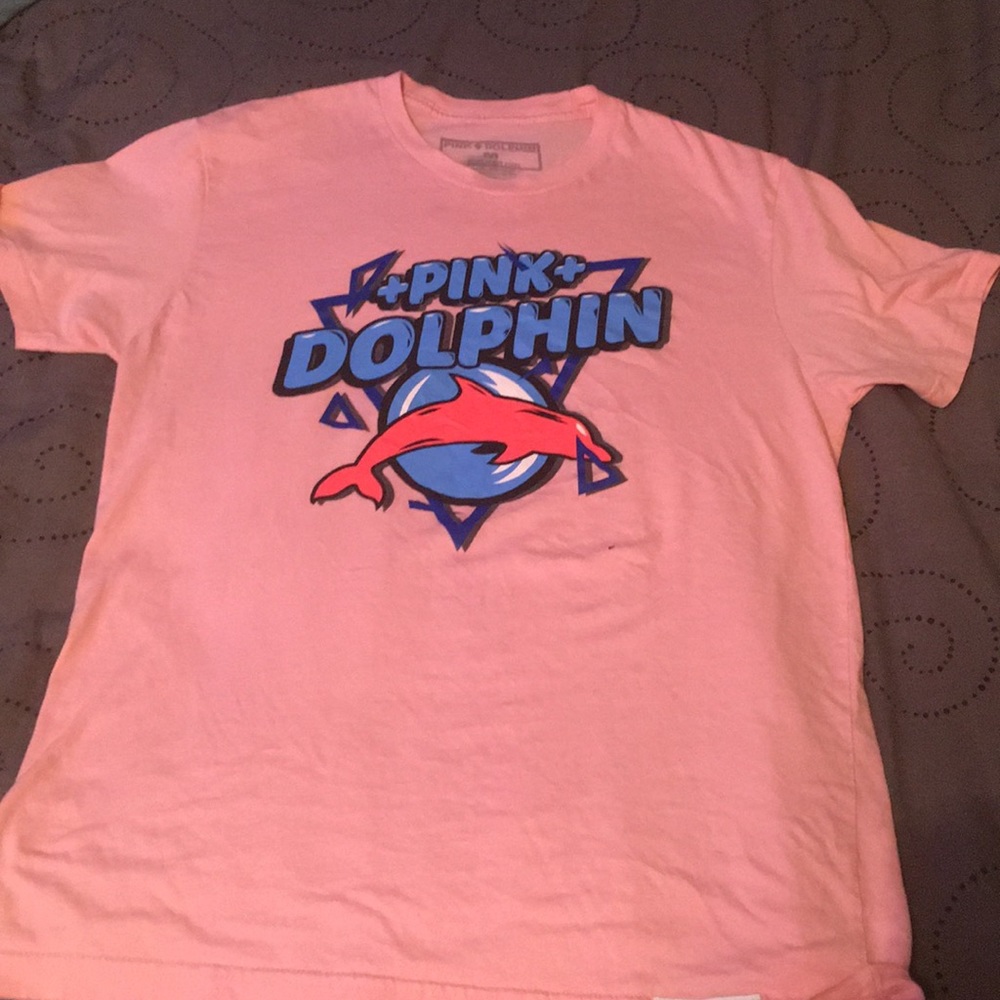 Size medium pink dolphin shit